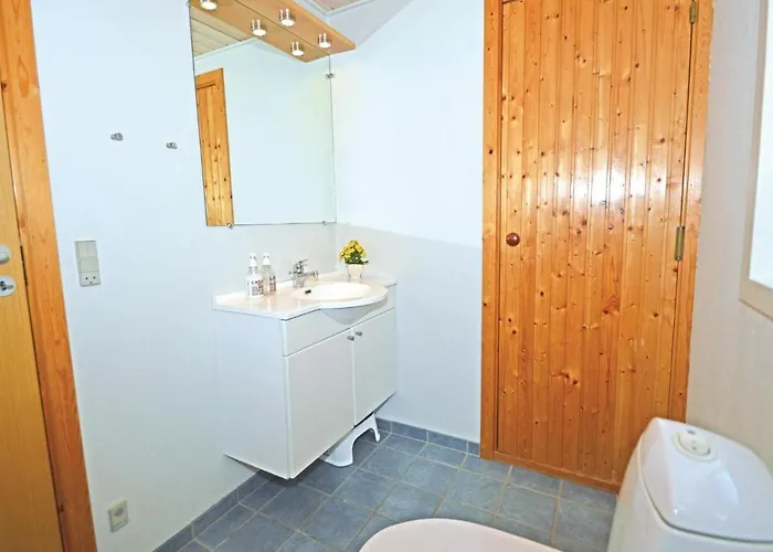 With Sauna 294 *